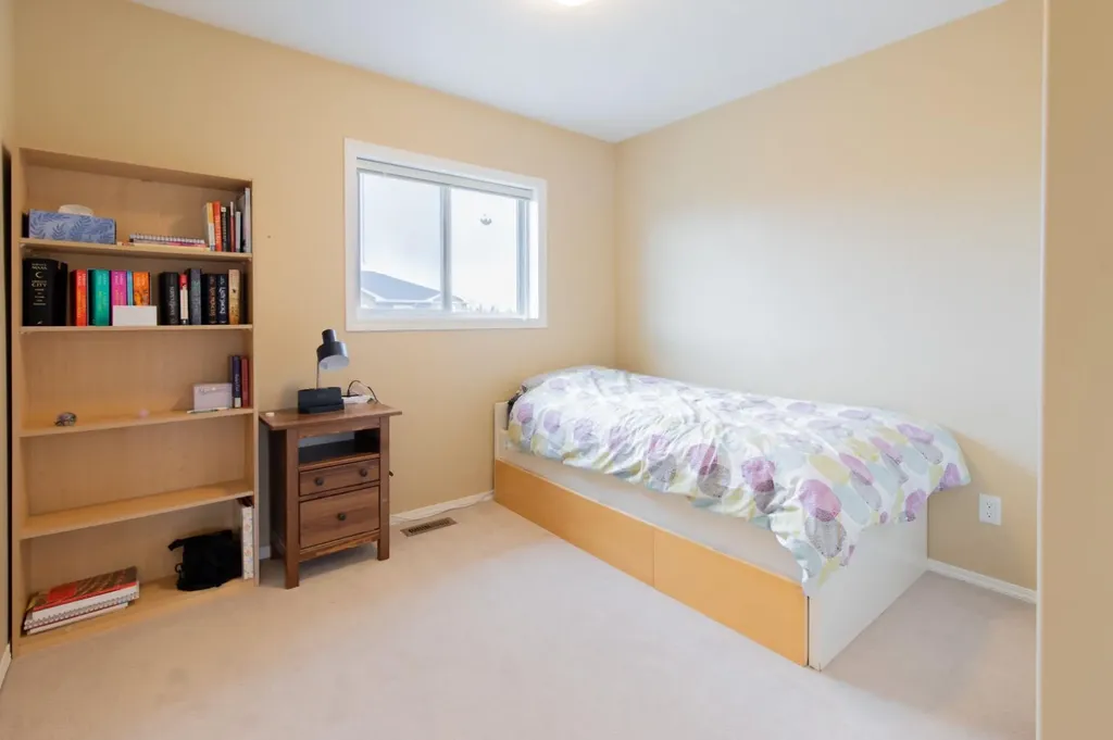 51 Keystone Terrace W Lethbridge AB T1J 5B8