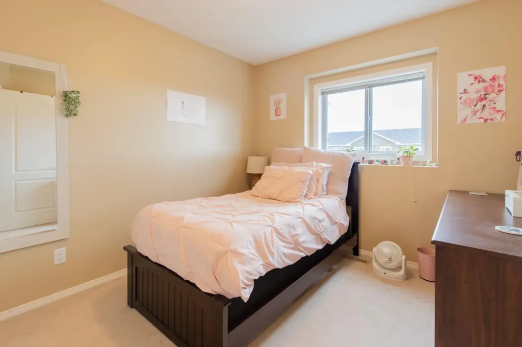 51 Keystone Terrace W Lethbridge AB T1J 5B8