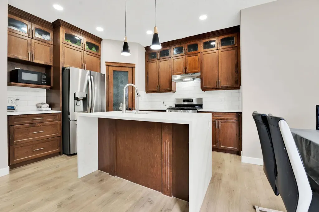 360 Saddlemont Boulevard NE Calgary AB T3J 0M8