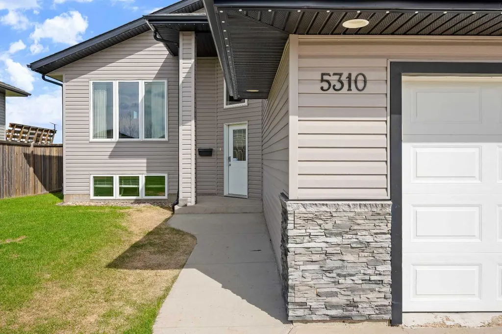 5310 51 Street Blackfoot AB T0B 0L0