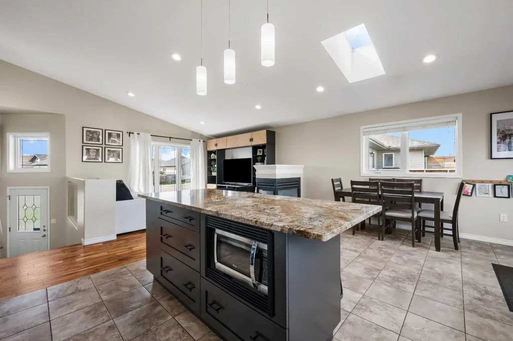 5310 51 Street Blackfoot AB T0B 0L0
