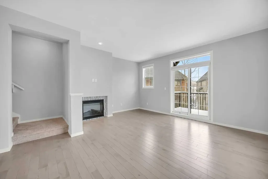 455 Ascot Circle SW Calgary AB T3H 0X3