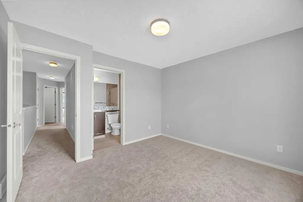 455 Ascot Circle SW Calgary AB T3H 0X3