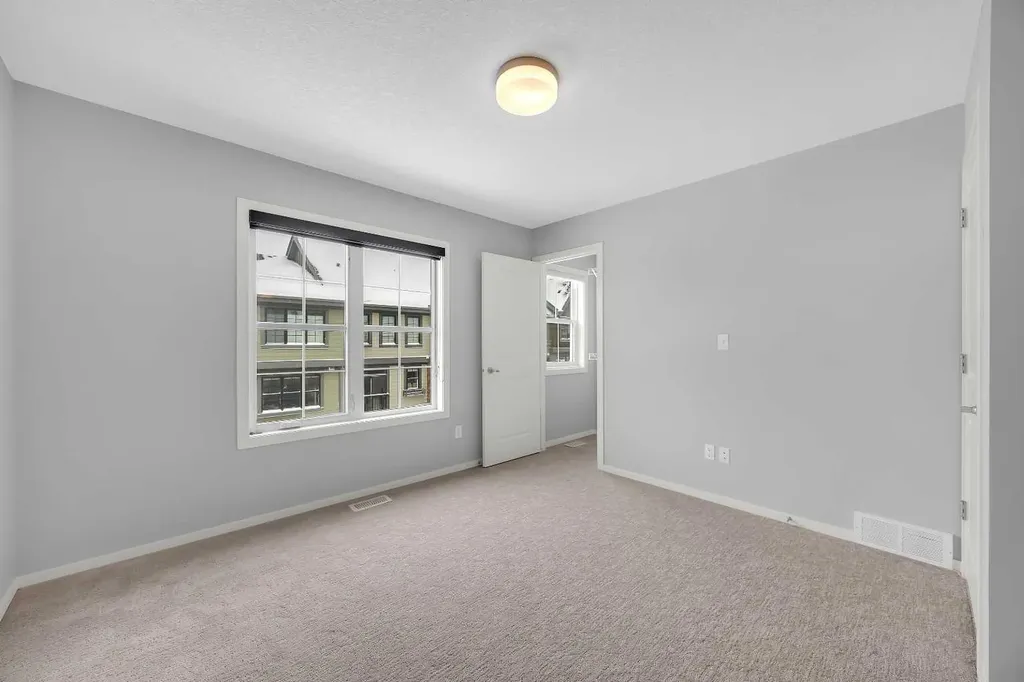 455 Ascot Circle SW Calgary AB T3H 0X3