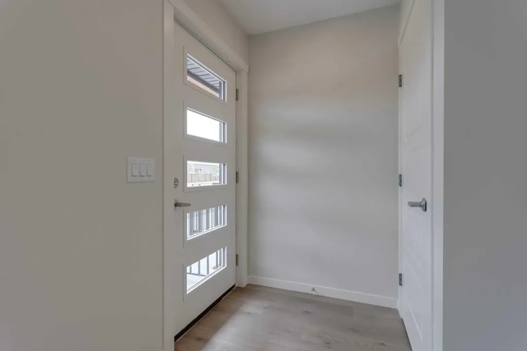 40 Livingston Parade NE Calgary AB T4B3P6