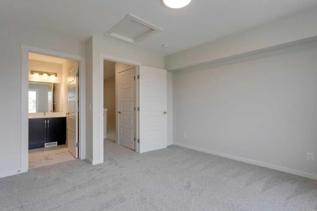 40 Livingston Parade NE Calgary AB T4B3P6