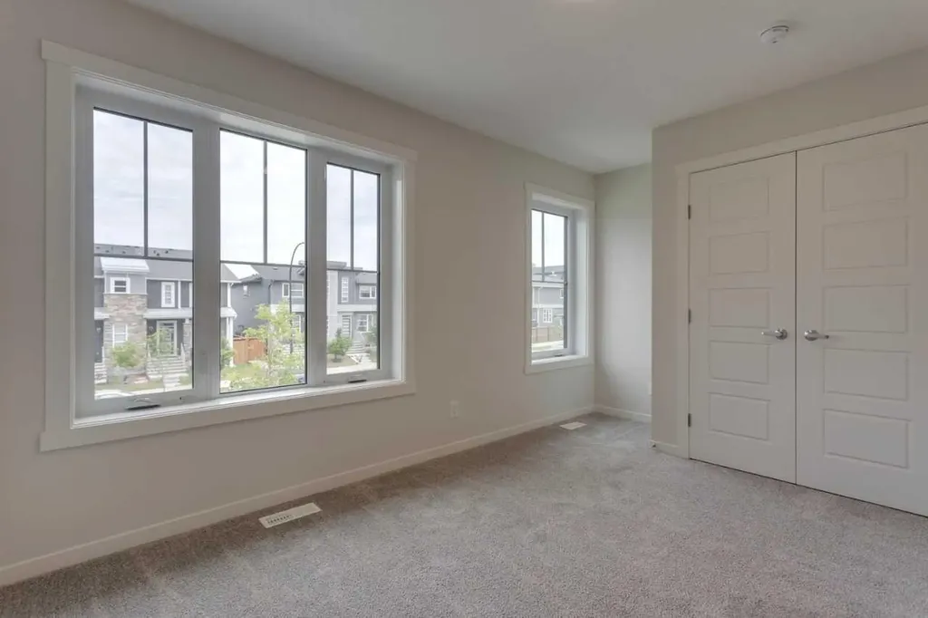 40 Livingston Parade NE Calgary AB T4B3P6