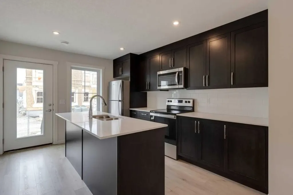 40 Livingston Parade NE Calgary AB T4B3P6