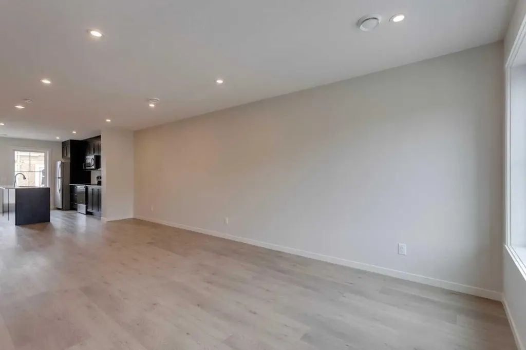 40 Livingston Parade NE Calgary AB T4B3P6