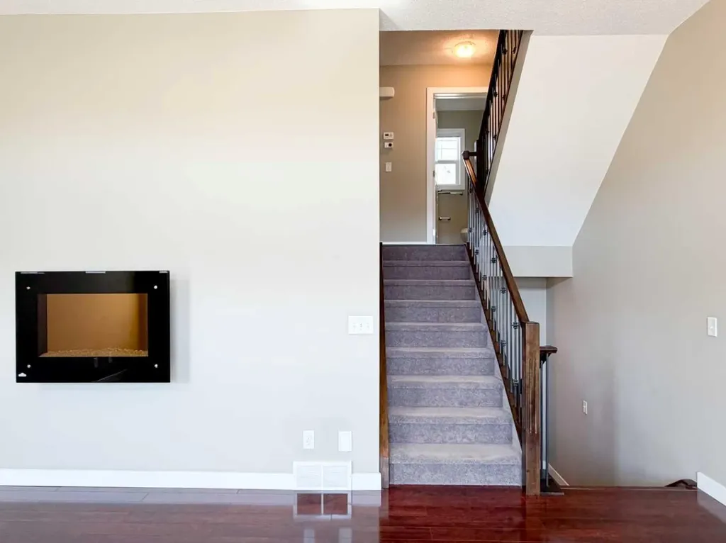 117 Panatella Hill NW Calgary AB T3K0S7