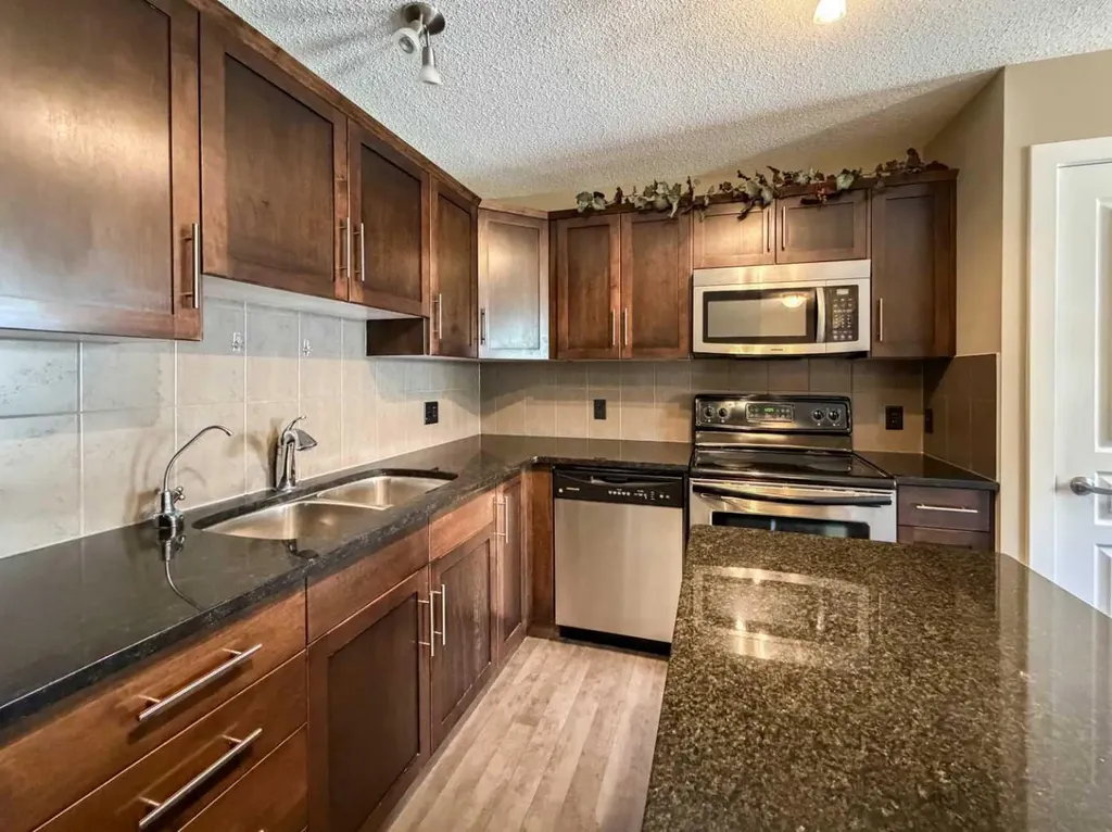 117 Panatella Hill NW Calgary AB T3K0S7