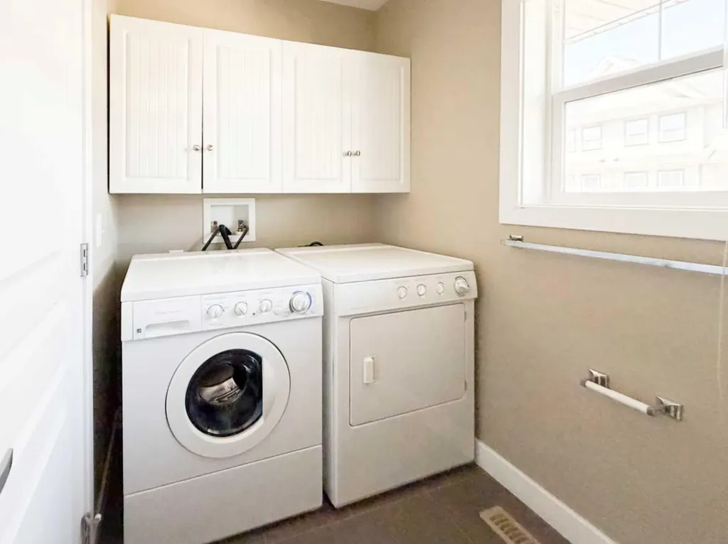 117 Panatella Hill NW Calgary AB T3K0S7