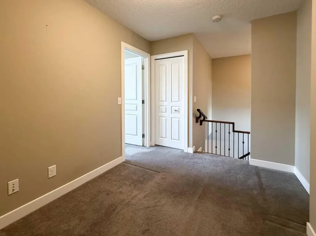 117 Panatella Hill NW Calgary AB T3K0S7