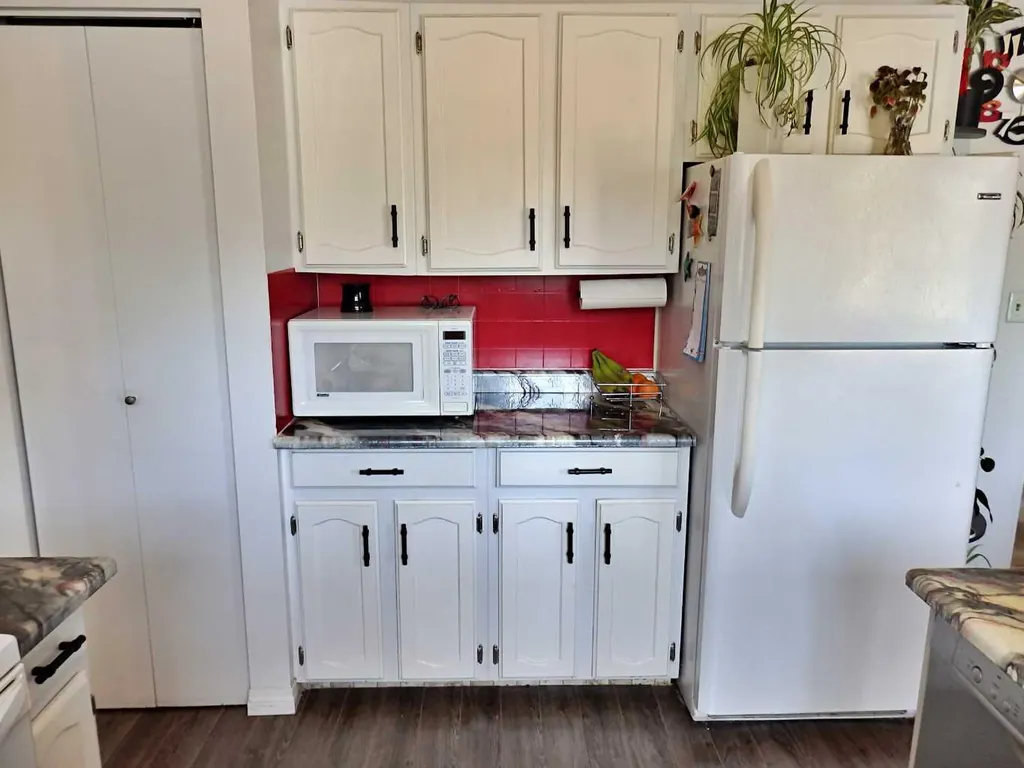 5204 57a Street Vermilion AB T9X 1V4
