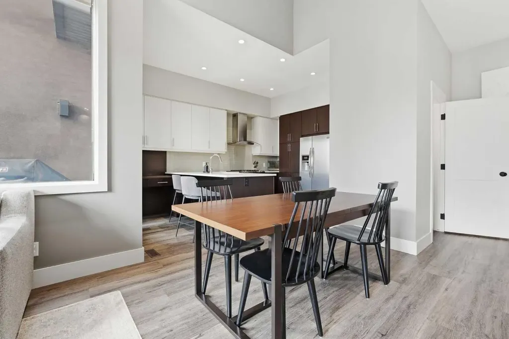 1684 37 Avenue SW Calgary AB T2T 5P5