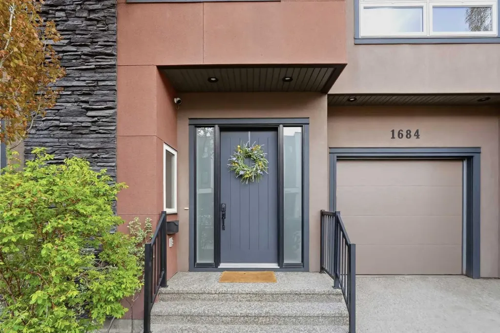 1684 37 Avenue SW Calgary AB T2T 5P5
