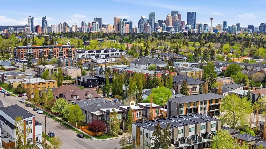 1684 37 Avenue SW Calgary AB T2T 5P5