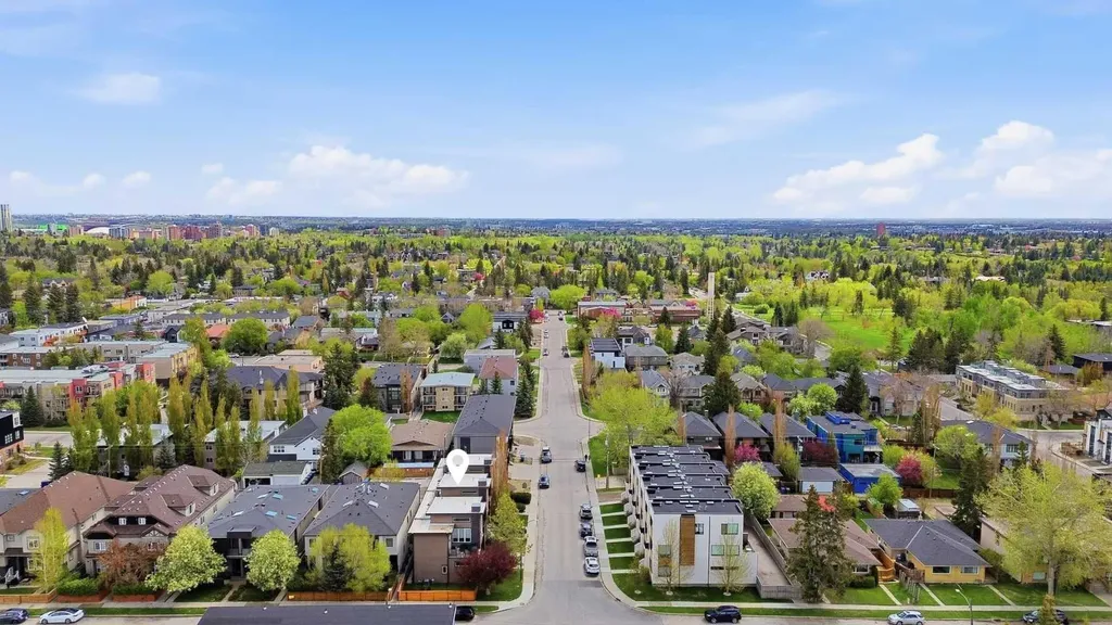 1684 37 Avenue SW Calgary AB T2T 5P5