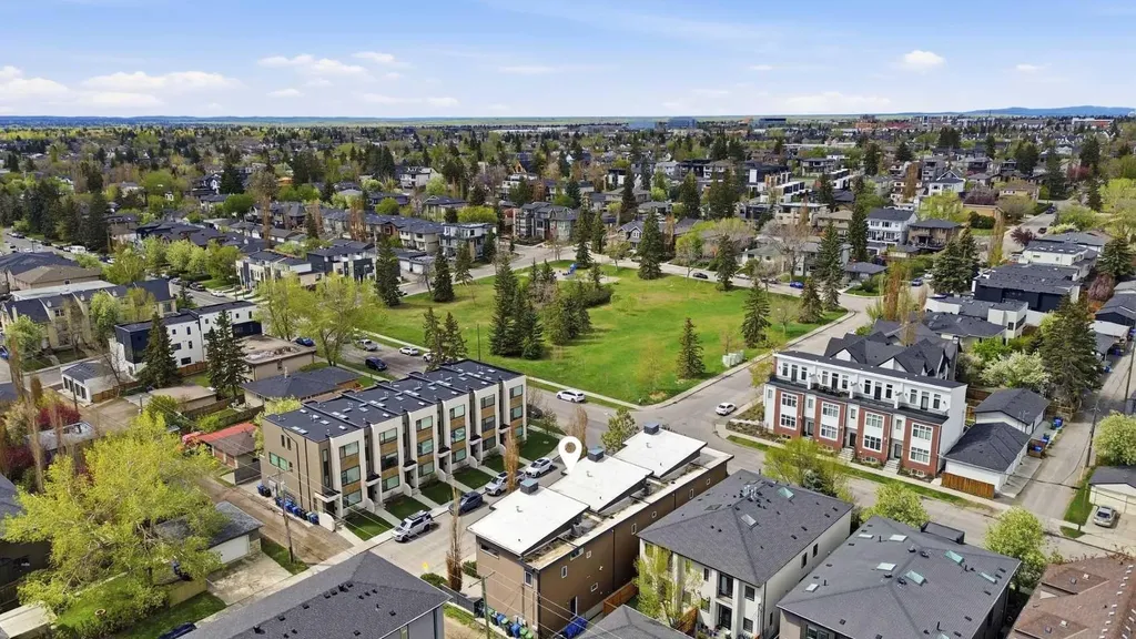 1684 37 Avenue SW Calgary AB T2T 5P5