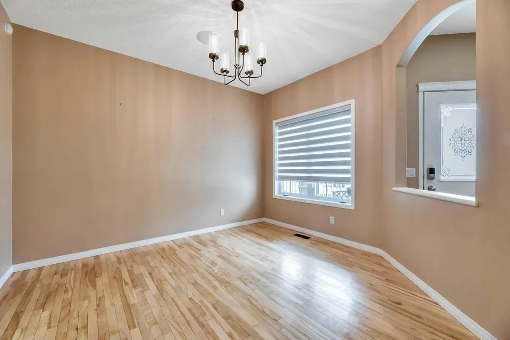 245 Springmere Way Chestermere AB T1X1P2