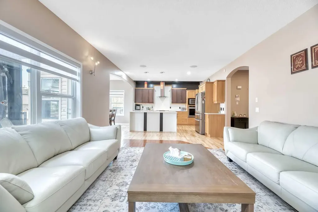 245 Springmere Way Chestermere AB T1X1P2