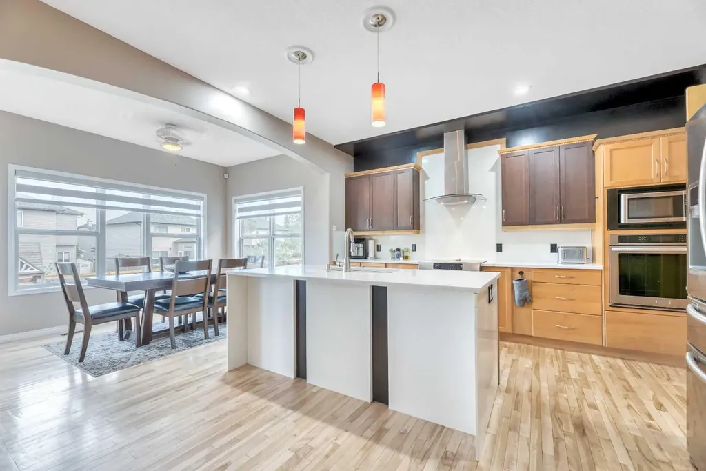 245 Springmere Way Chestermere AB T1X1P2