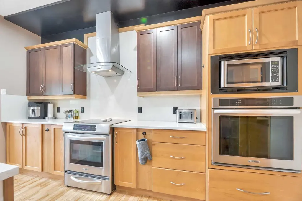 245 Springmere Way Chestermere AB T1X1P2