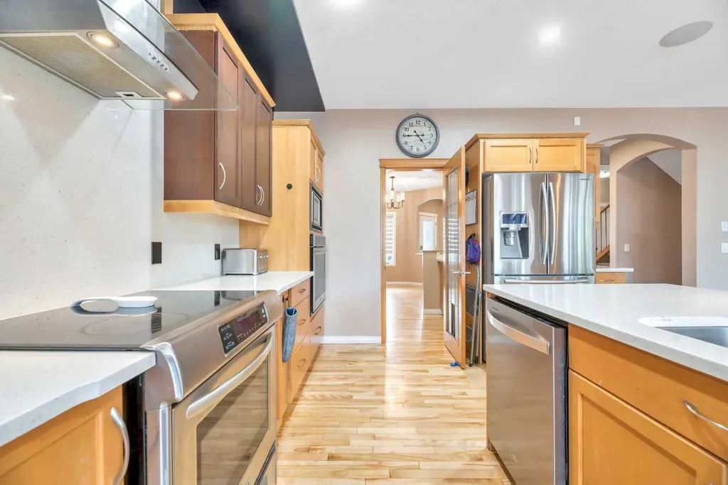 245 Springmere Way Chestermere AB T1X1P2