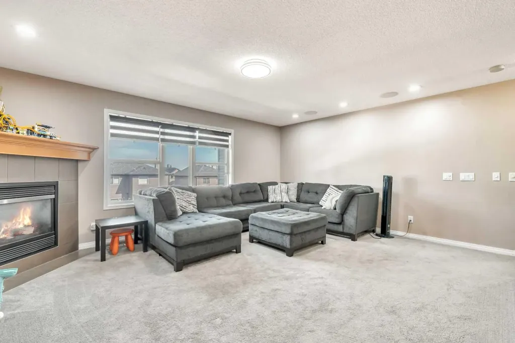 245 Springmere Way Chestermere AB T1X1P2