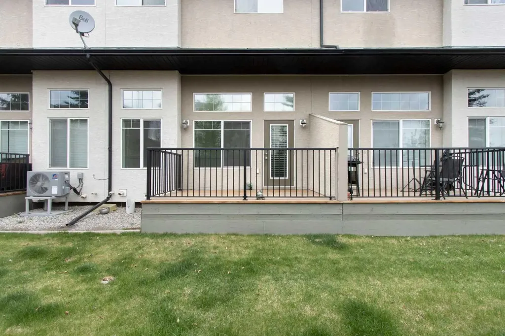 59 Cimarron Vista Gardens Okotoks AB T1S0G3