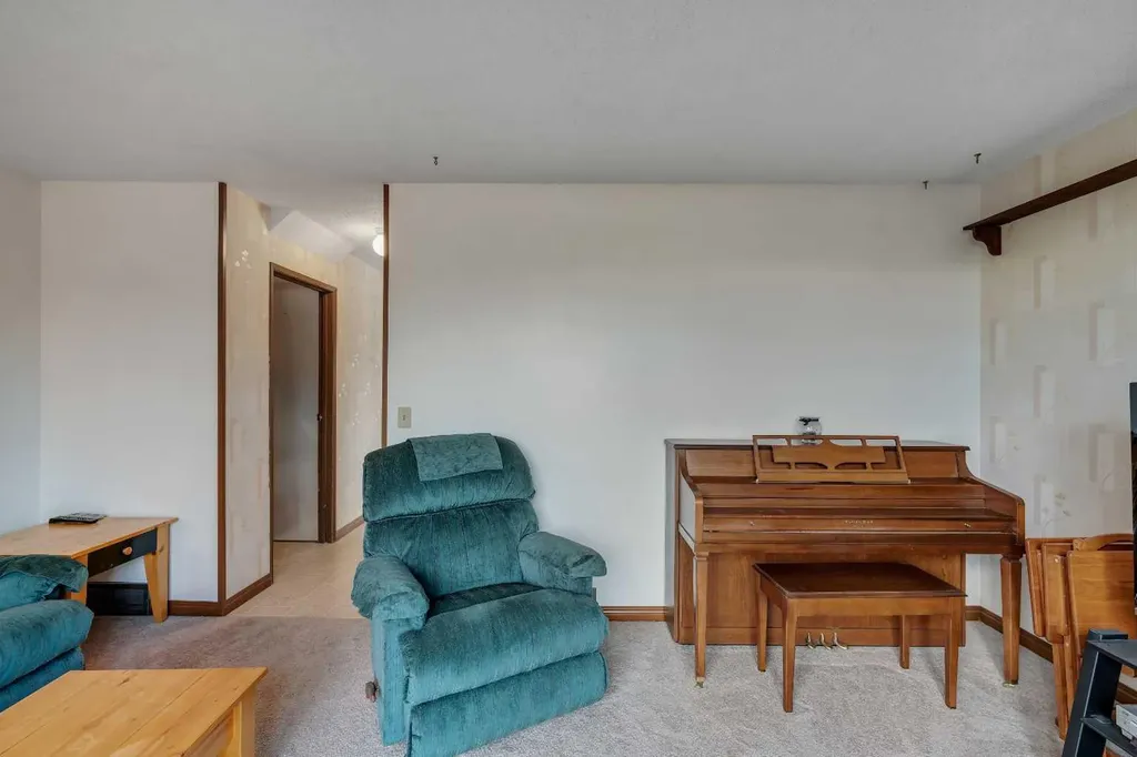 500 Allen Street Airdrie AB T4B1J4