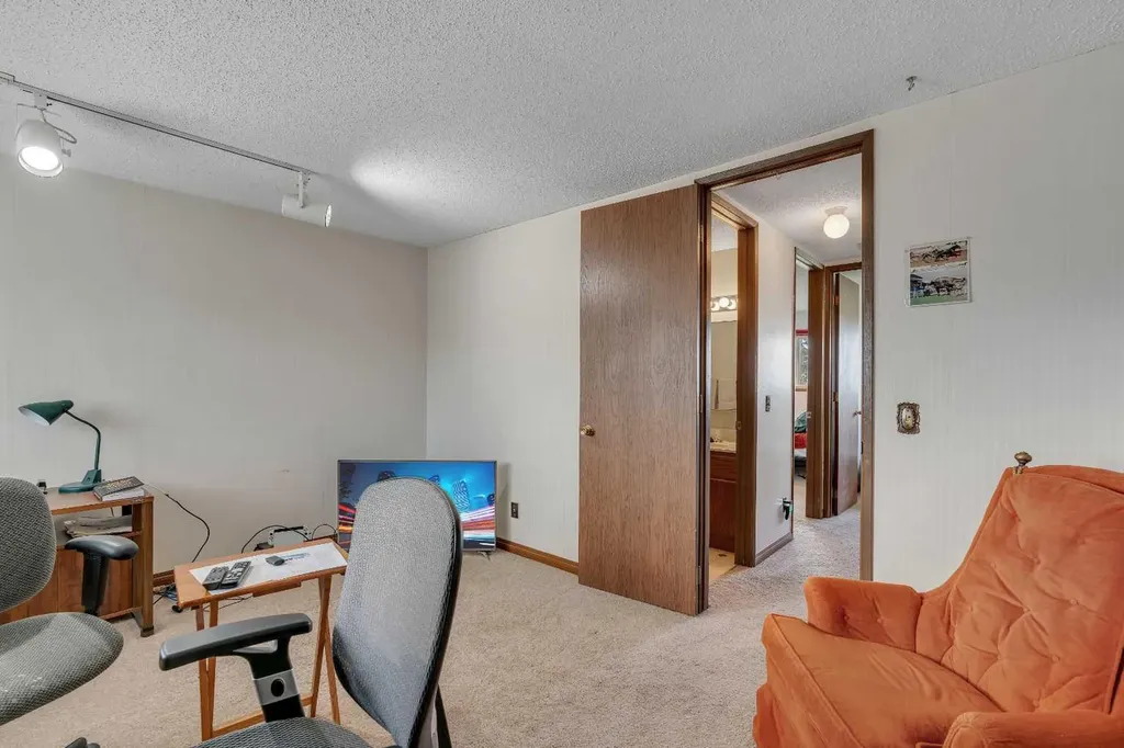 500 Allen Street Airdrie AB T4B1J4