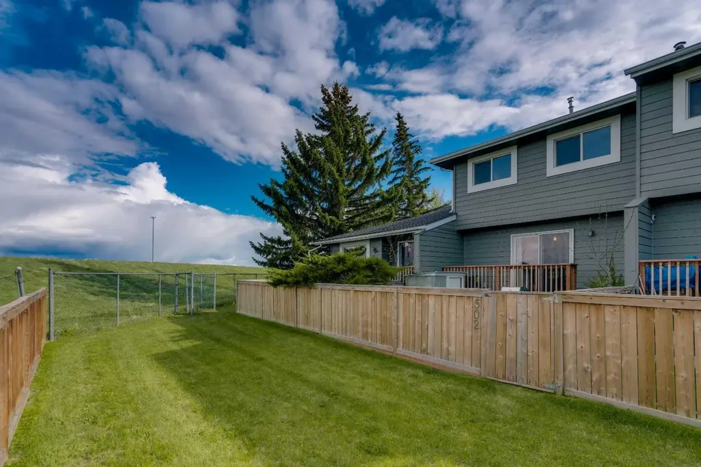 500 Allen Street Airdrie AB T4B1J4