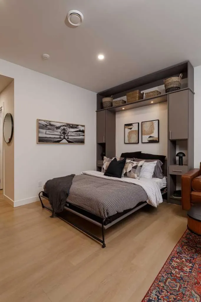 1520 4 Street SW Calgary AB T2Y 0Y4