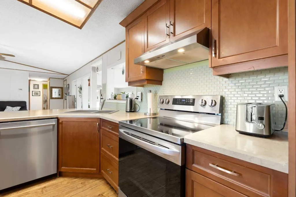 245042 Range Road 251 Rural Wheatland County AB T0J0P1