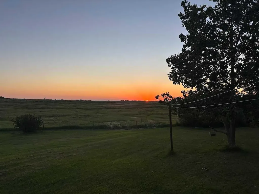 245042 Range Road 251 Rural Wheatland County AB T0J0P1