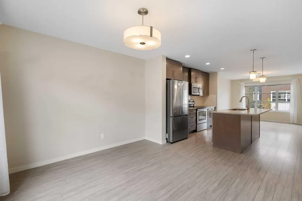 506 Evansridge Park NW Calgary AB T3P 0N7