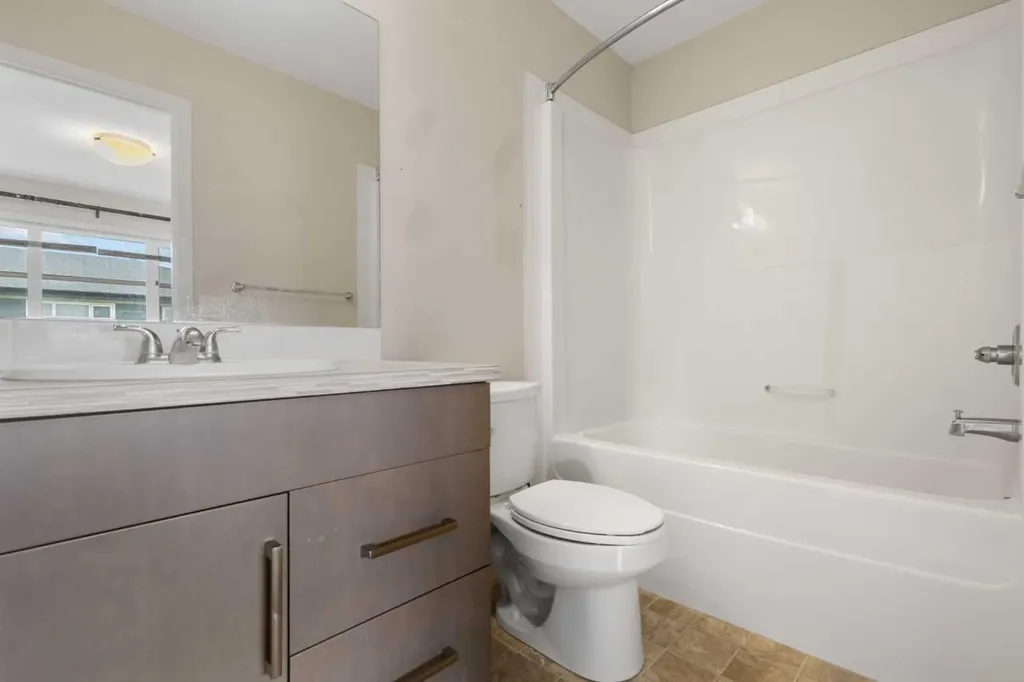 506 Evansridge Park NW Calgary AB T3P 0N7