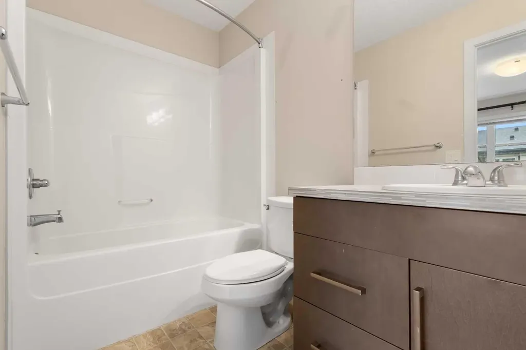 506 Evansridge Park NW Calgary AB T3P 0N7