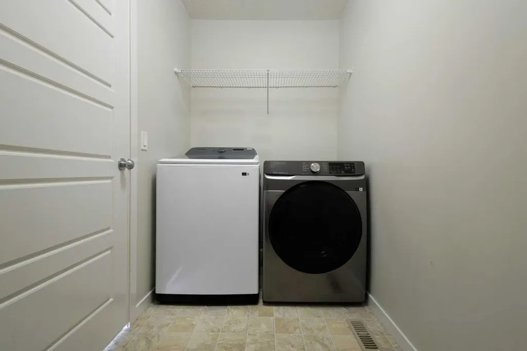 506 Evansridge Park NW Calgary AB T3P 0N7
