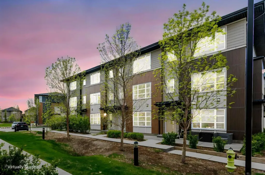 506 Evansridge Park NW Calgary AB T3P 0N7