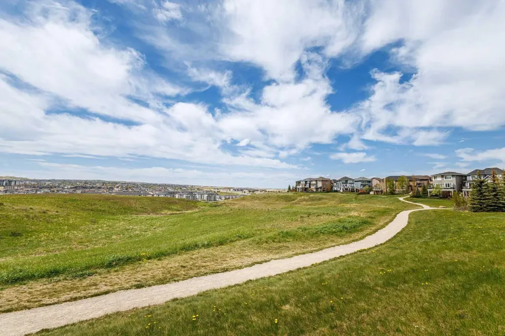 506 Evansridge Park NW Calgary AB T3P 0N7
