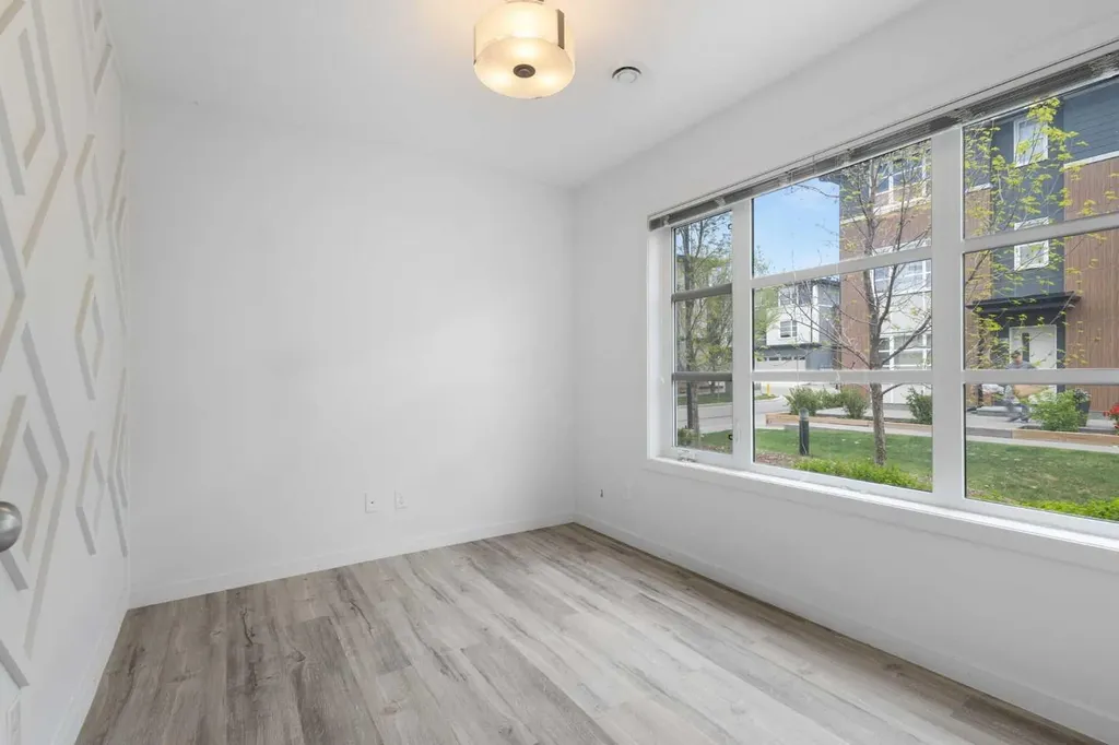 506 Evansridge Park NW Calgary AB T3P 0N7