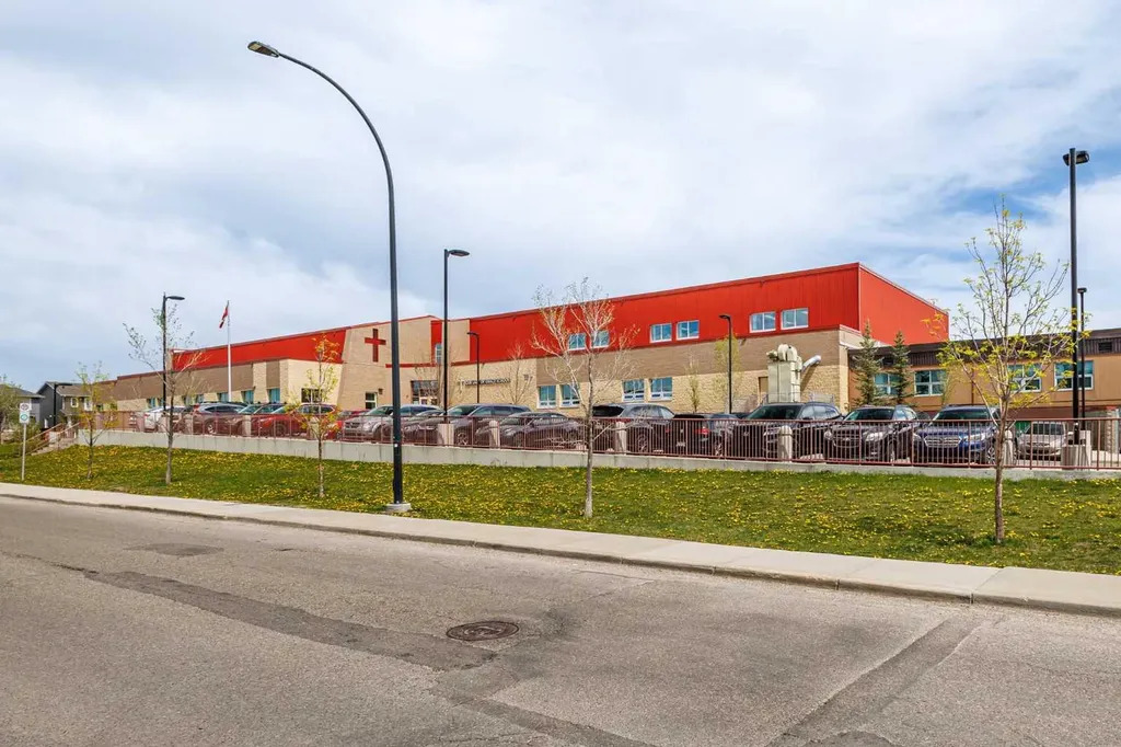 506 Evansridge Park NW Calgary AB T3P 0N7