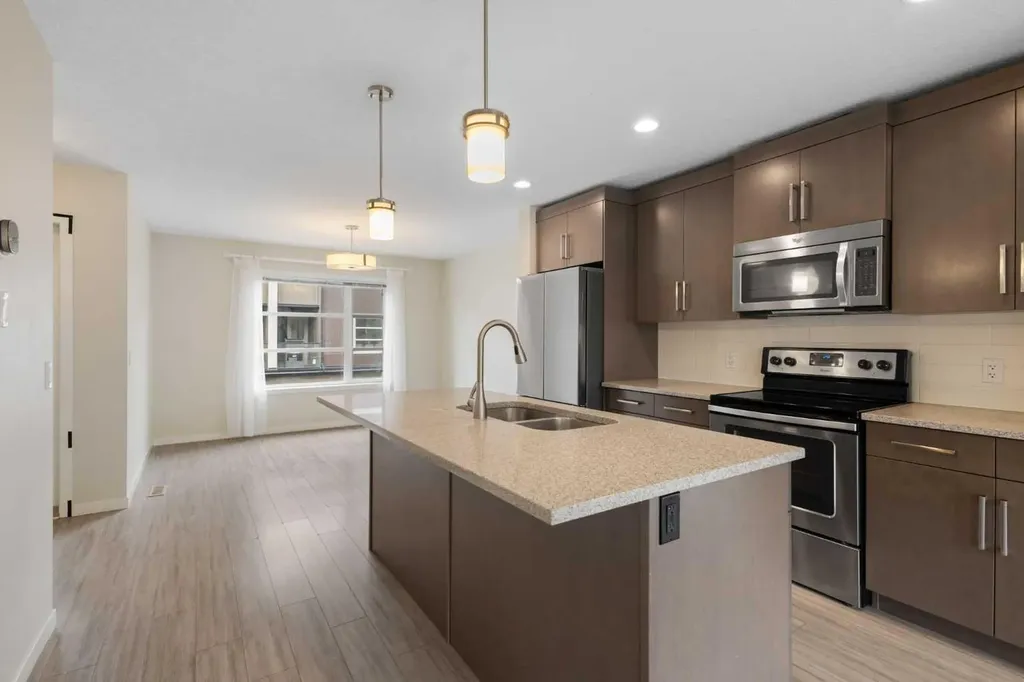 506 Evansridge Park NW Calgary AB T3P 0N7