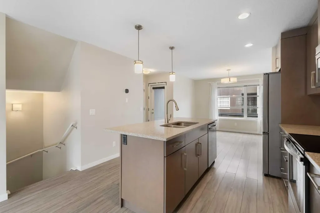 506 Evansridge Park NW Calgary AB T3P 0N7