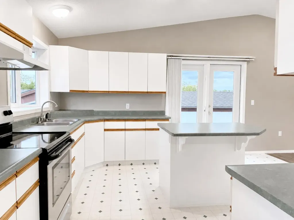 71322 Range Road 262 Ridgevalley AB T0H 0Y0