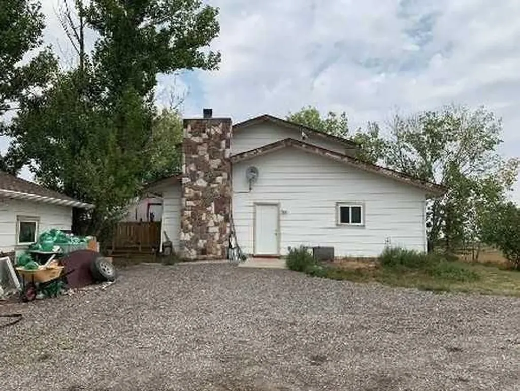 242069 Vale View Road Rural Rocky View County AB T1X 2G4