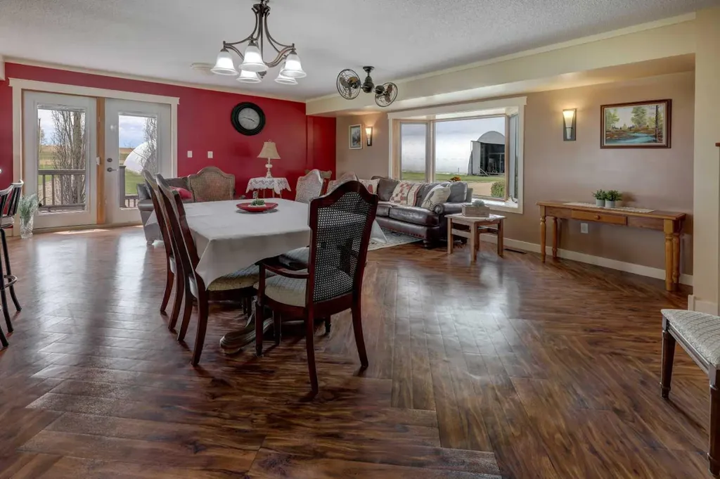244024 Township Road 284 Rural Kneehill County AB T0M0A0