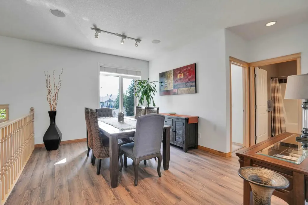 6 Discovery Woods Villas SW Calgary AB T3H 5A6